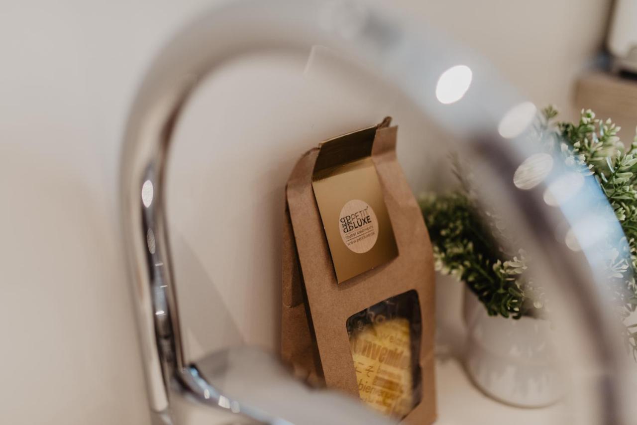 טראסה Petit Luxe Volta Apartaments מראה חיצוני תמונה